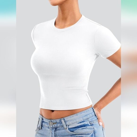 NWT Two-Pack Cropped Fitted T-Shirts Black/White - Picture 2 of 5